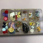 Mixed Vintage & Modern Costume Jewelry Lot – Brooches, Earrings, Pendants & Findings for Resale or Craft